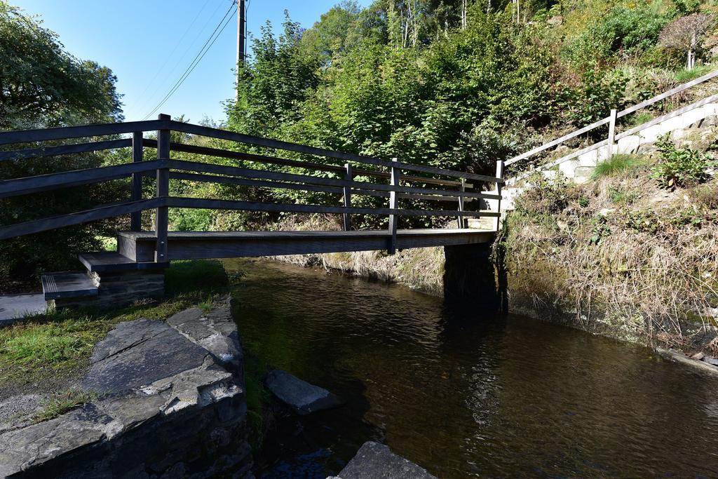 Hotel Moulin De La Strument La-Roche-en-Ardenne Eksteriør billede